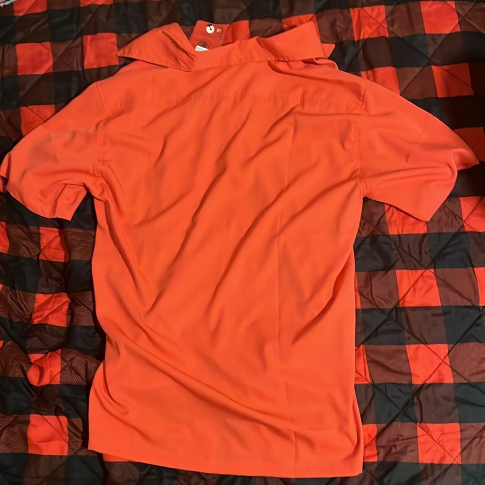 Red Dress T-shirtr - Picture 2 of 3